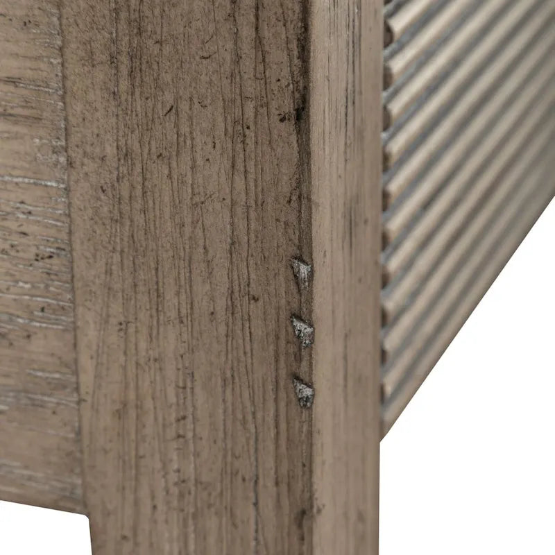 Table basse taupe poussiéreuse avec tiroirs et étagère inférieure