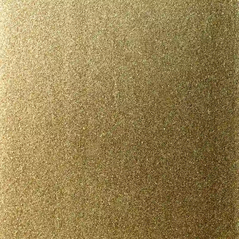 Table basse carrée en verre trempé avec cadre en métal et étagère inférieure