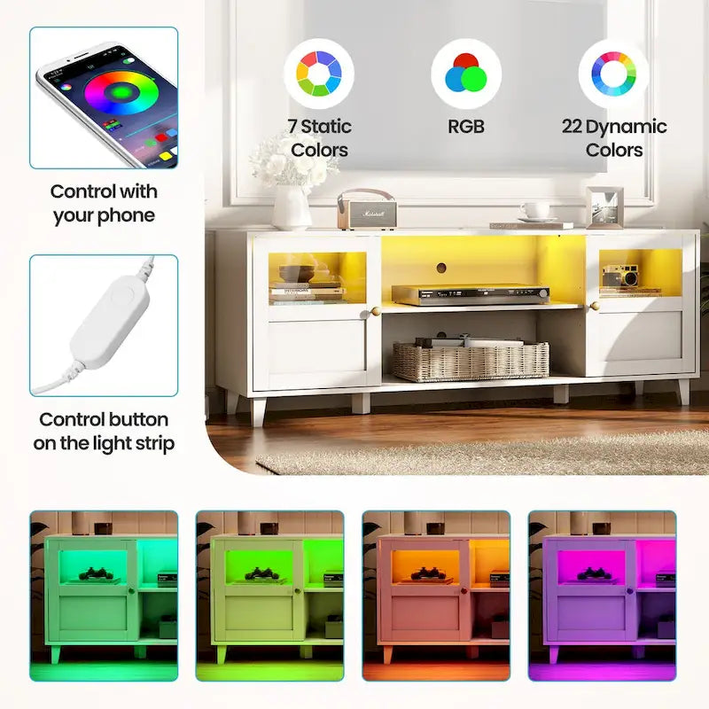 Meuble TV blanc avec rangements et étagères ouvertes